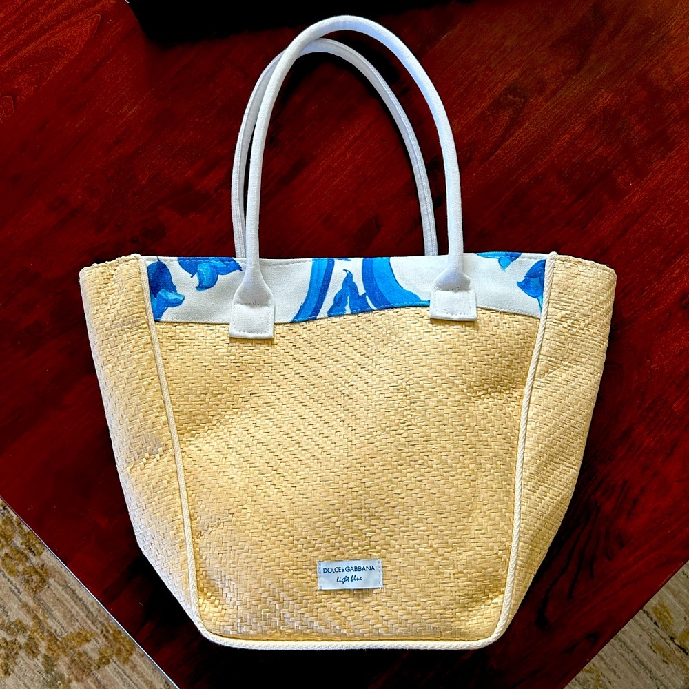 Brand new Dolce and Gabbana beach tote shoulder bag